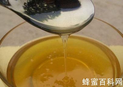 蜂蜜水止咳吗 蜂蜜水究竟有什么功效-水蜂源