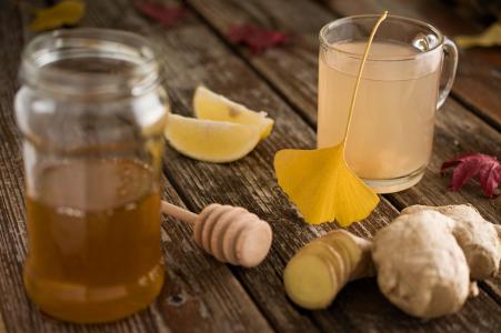 空腹喝蜂蜜水能减肥吗？