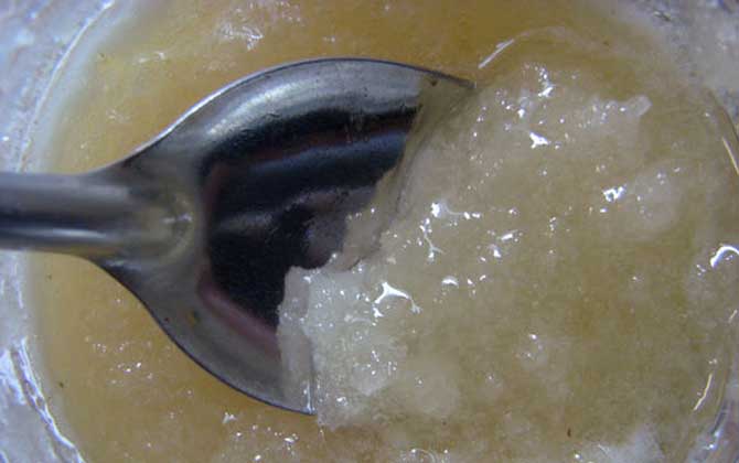 蜂蜜如何做美白面膜?-水蜂源